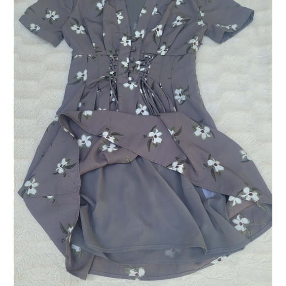 Storia gray floral dress - Picture 3 of 16